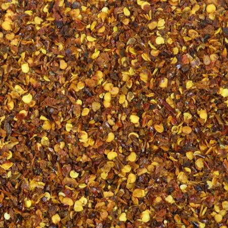 Rote Jalapeno Chili, geschrotet